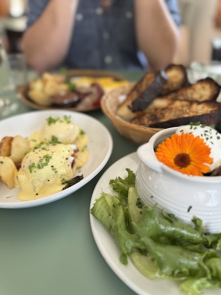 Bon Vivant Table Fermière