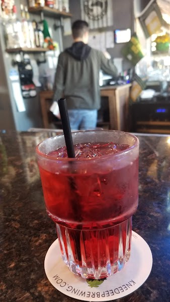 CJ's Pizza Bar & Grill