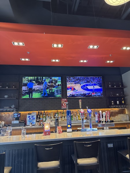 Boston Pizza West Springs