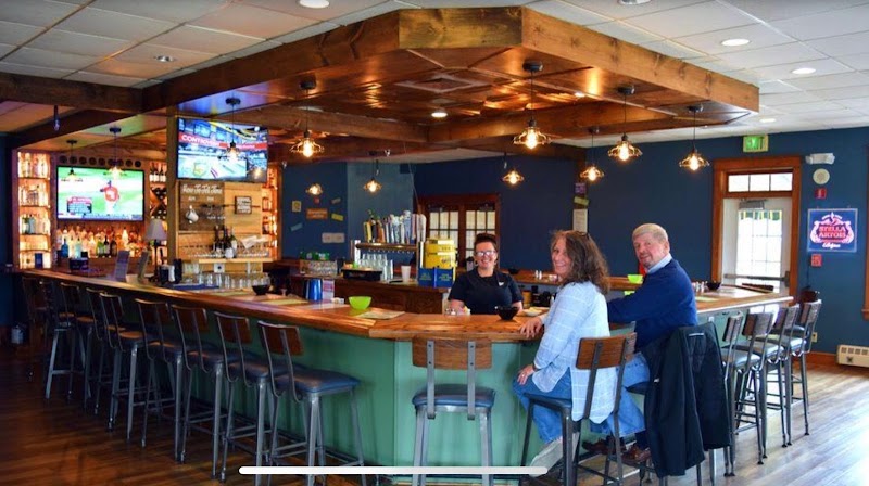 Mulligan's Pointe