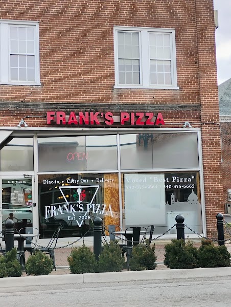 Frank's Pizza in Salem