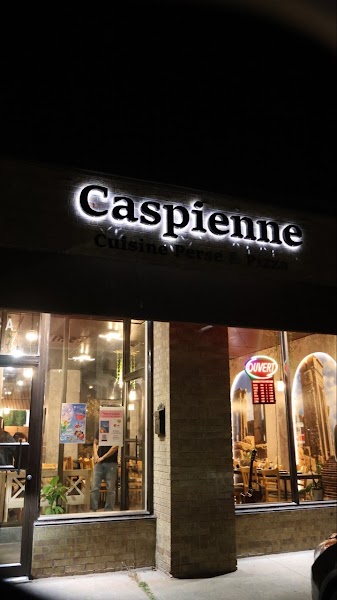 Caspienne (cuisine perse et pizza)