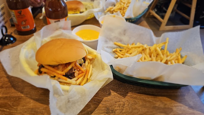 Moonlit Burgers Sewickley