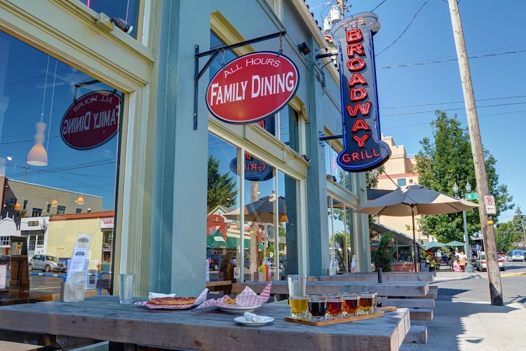 Broadway Grill