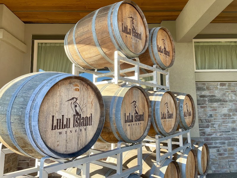 LuLu Island Winery