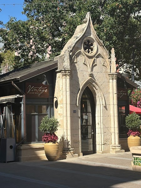 Vintage Wine Bar