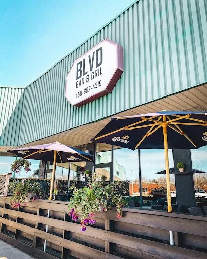 BLVD Bar & Grill