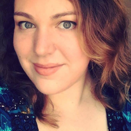 Photo of a Yaymaker Host named Maeve Camplisson