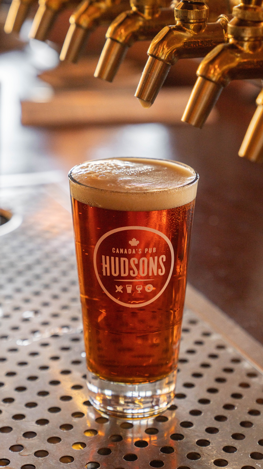 Hudsons Canada's Pub