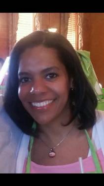 Yaymaker Host Sara Moore located in Newington, ct