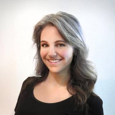 Yaymaker Host Zann Hemphill #TeamGinjaLion located in Nanaimo, BC