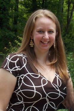 Yaymaker Host Christine Kneisel located in Yorkville, IL
