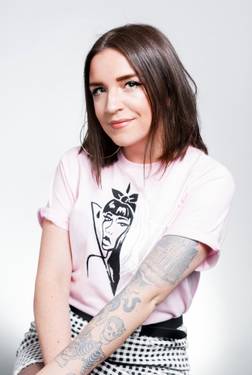 Yaymaker Host Shannon Ramos #TeamAllen located in Hyde Park, NY