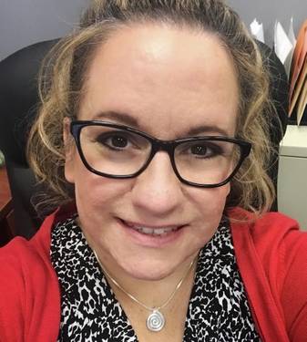 Yaymaker Host Dana Dalton #TeamAllen located in Wappingers Falls, NY