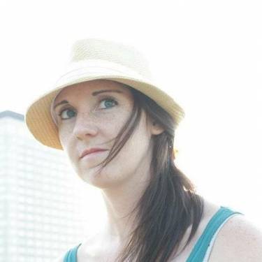 Yaymaker Host Janet De Gazon located in Kitchener, ON