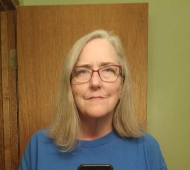 Yaymaker Host Diane Peters located in ROUND LK BCH, IL