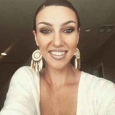 Yaymaker Host Jessie Olson located in Fresno, CA