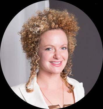Yaymaker Host Kim Newns (Ginja Lion) located in Cobble Hill, BC