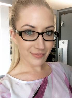 Yaymaker Host Victoria van Stiphout located in Laval, QC