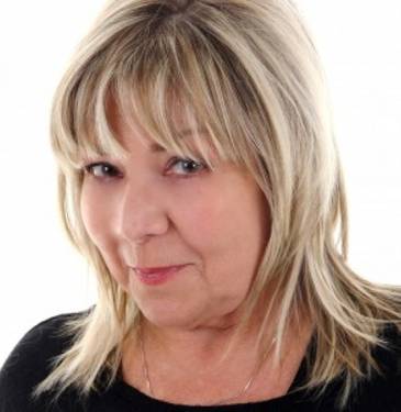 Yaymaker Host Linda Purdy located in Gatineau, QC