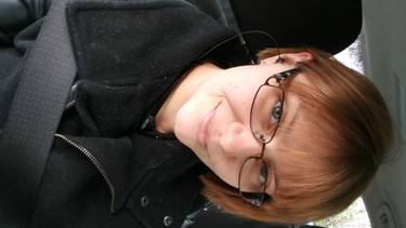 Yaymaker Host Stephanie Hagan #Team Songbird located in Auburn, WA