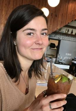 Yaymaker Host Caroline Golarz #TEAMCOPPLOE located in Mulkiteo, WA