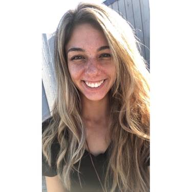 Yaymaker Host Lauren Valentin located in South San Francisco, CA