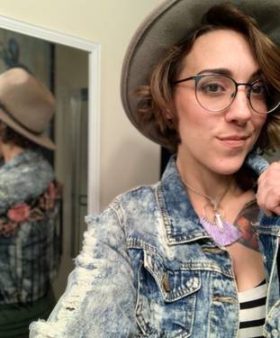 Yaymaker Host Aisha Lund located in BONSALL, CA