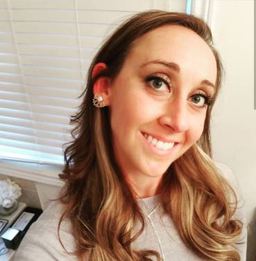 Yaymaker Host Rebecca Reznicki located in Stouffville, ON