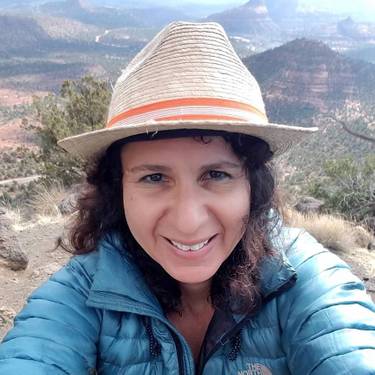 Yaymaker Host Tara Golden located in SEDONA, AZ