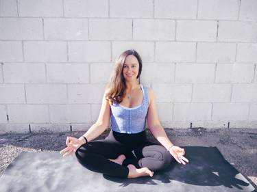 Yaymaker Host Amanda Castilone located in REDONDO BEACH, CA