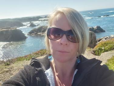 Yaymaker Host Susan Cookson located in COVELO, CA