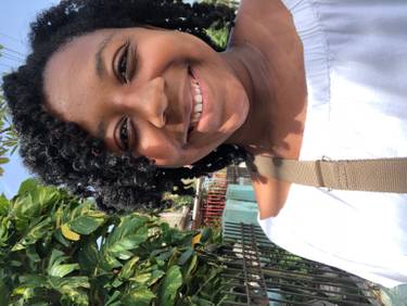 Yaymaker Host Noelani Corey located in N CHESTERFLD, VA