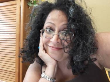Yaymaker Host Odalis Leon located in PINOLE, CA