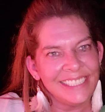 Yaymaker Host Karyn Lambert located in LADY LAKE, FL