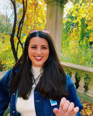 Yaymaker Host Shea McCarthy located in WILLIAMSVILLE, NY
