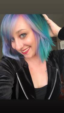 Yaymaker Host Rachel Stefanik located in ALAMEDA, CA