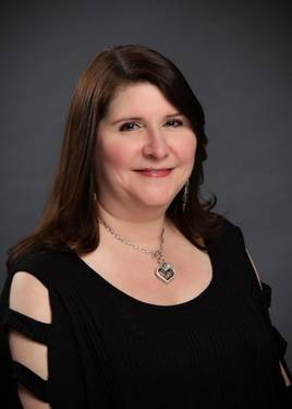 Yaymaker Host Andrea Morin located in PHOENIX, AZ