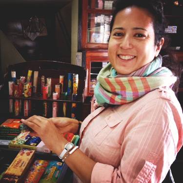 Yaymaker Host Ileana Gonzalez located in RESTON, VA