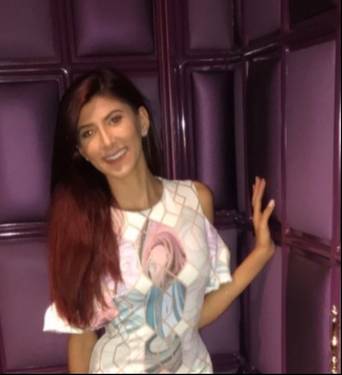 Yaymaker Host Sharon Davidov located in DALLAS, TX