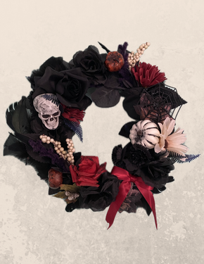 Goth Halloween Wreath - Paint and sip event at Madison's 1212 in Calgary, AB - PaintNite.com