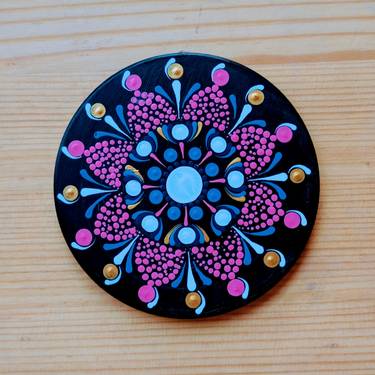 A Mandala Coaster Pink experience project by Yaymaker