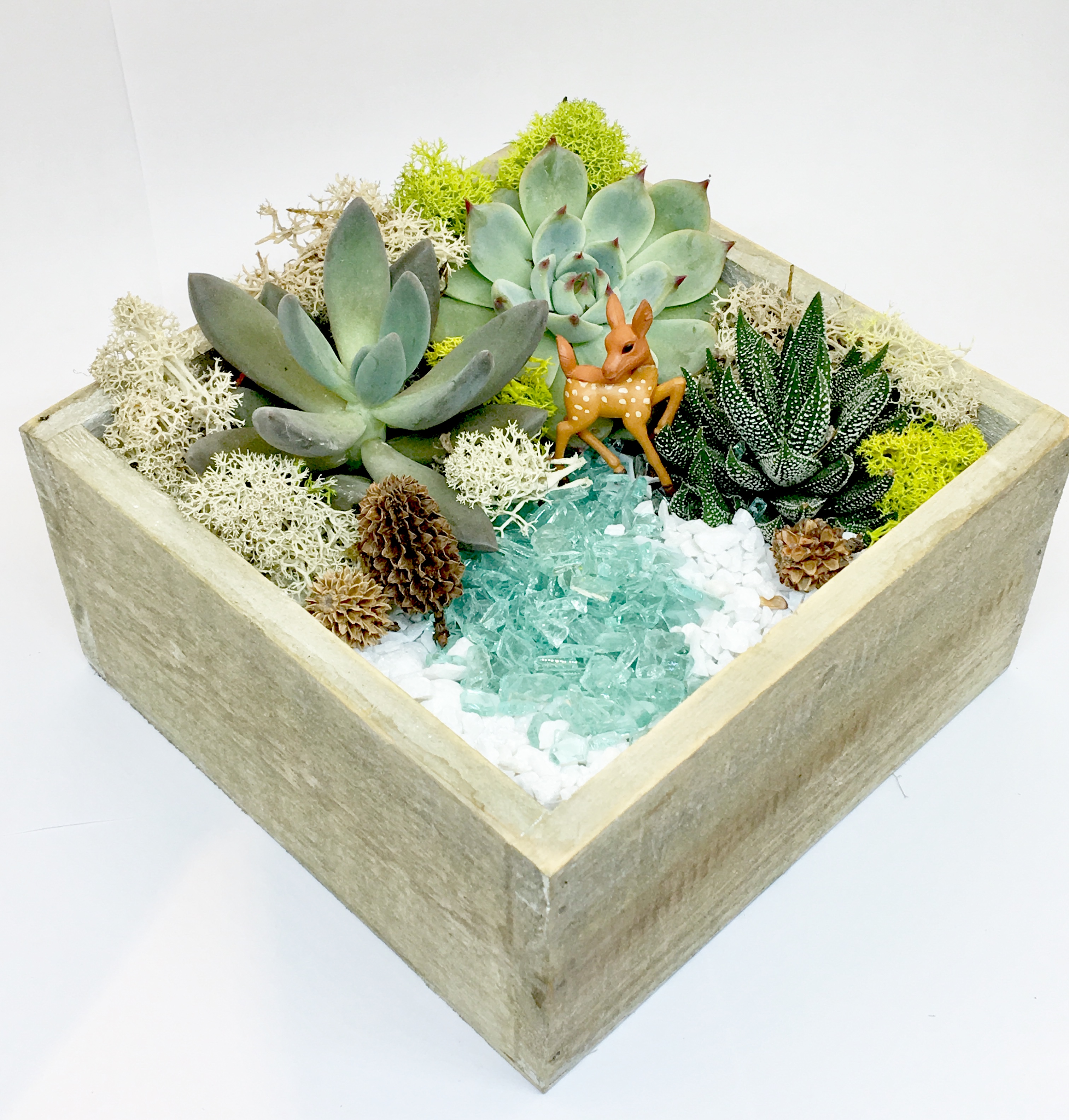 A Sweet Deer  Natural Wood Square Planter plant nite project by Yaymaker
