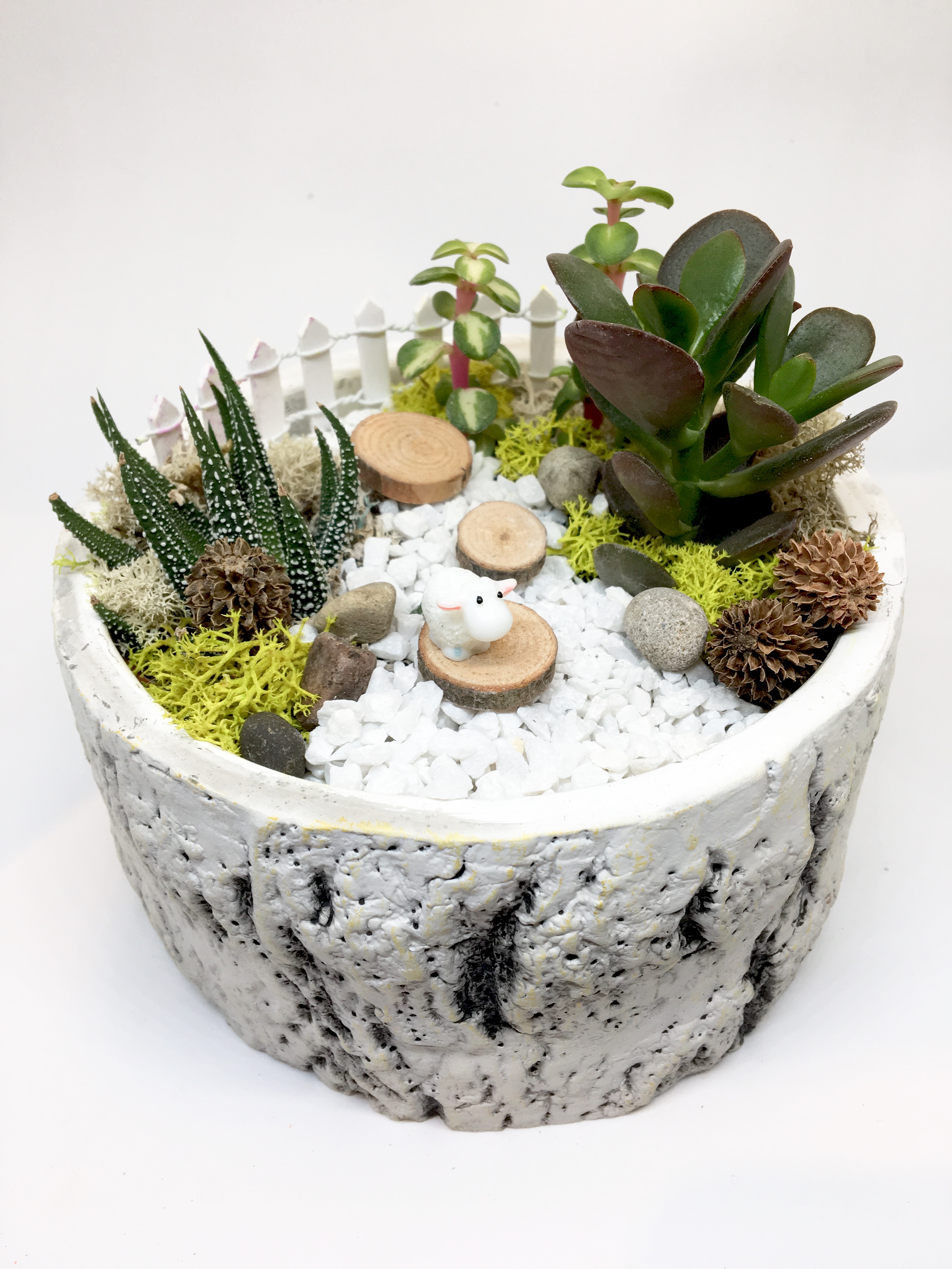 A Sheep Garden  Premium Birch Bowl plant nite project by Yaymaker