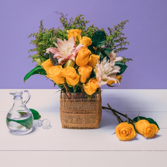 A Flower Workshop Decorative Delights flower workshop project by Yaymaker
