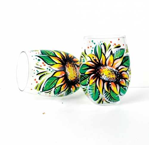 A Perfect Sunflowers Stemless Wine Glasses paint nite project by Yaymaker