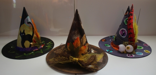 A Halloween Hats paint nite project by Yaymaker