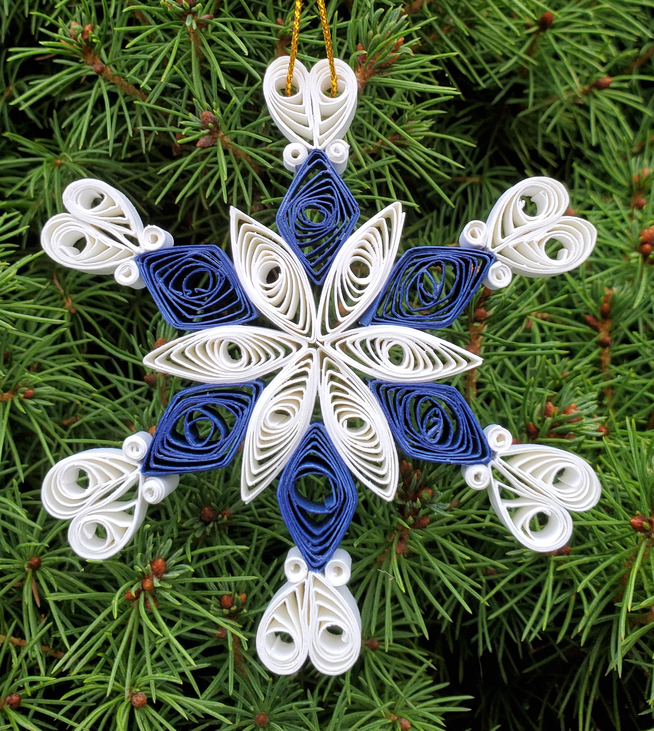 Paper Crafts: Paper Quilling Snowflakes with Trupti More, 12/11/2023