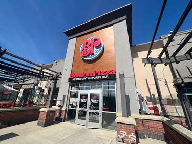 Boston Pizza Courneypark Mississauga  , Mississauga, ON | Yaymaker