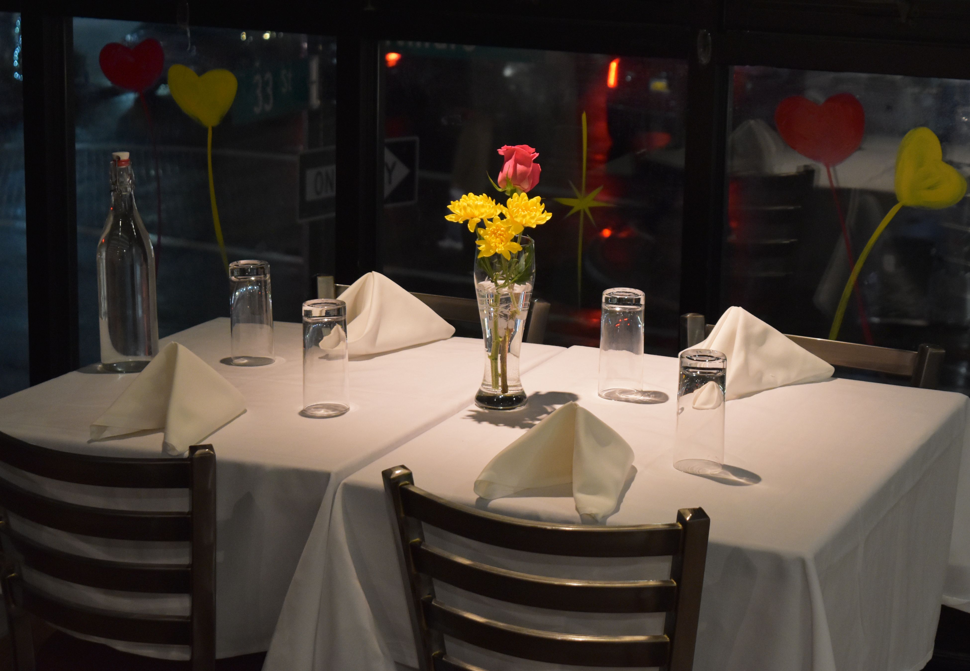 A photo of a Yaymaker Venue called Burgerology Astoria located in Astoria, NY